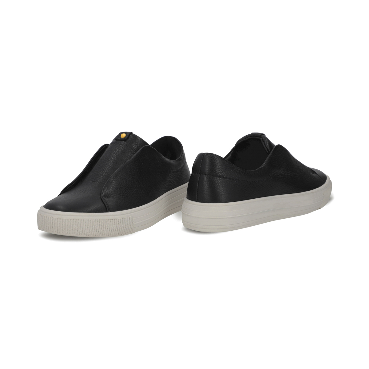 Sneaker sin agujetas en piel color negro Quirelli estilo 300103