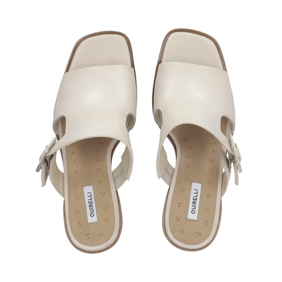 Sandalia de tacón en piel color latte Quirelli estilo 302601